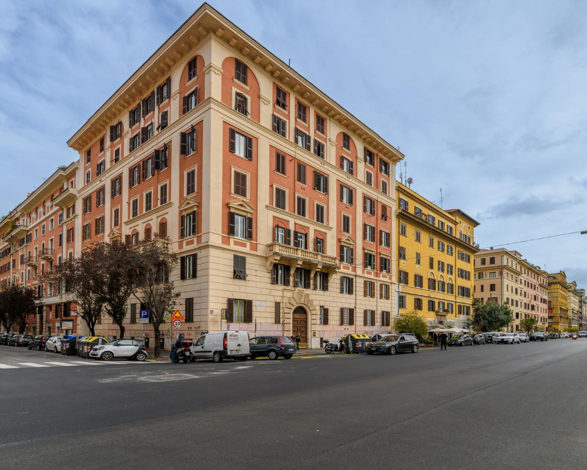 Rainbow Vatican Home Рим Екстер'єр фото